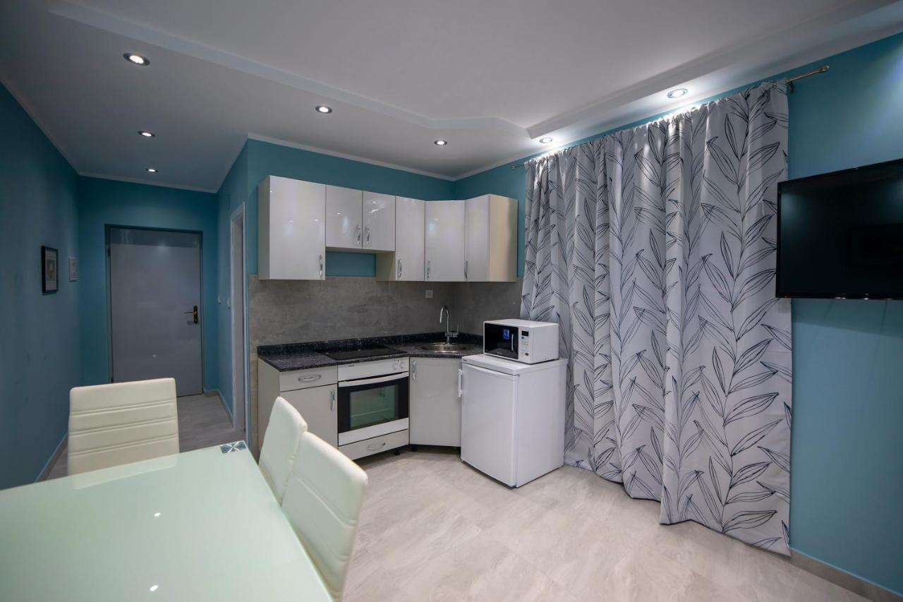Dani Apartments Grebastica Exterior photo