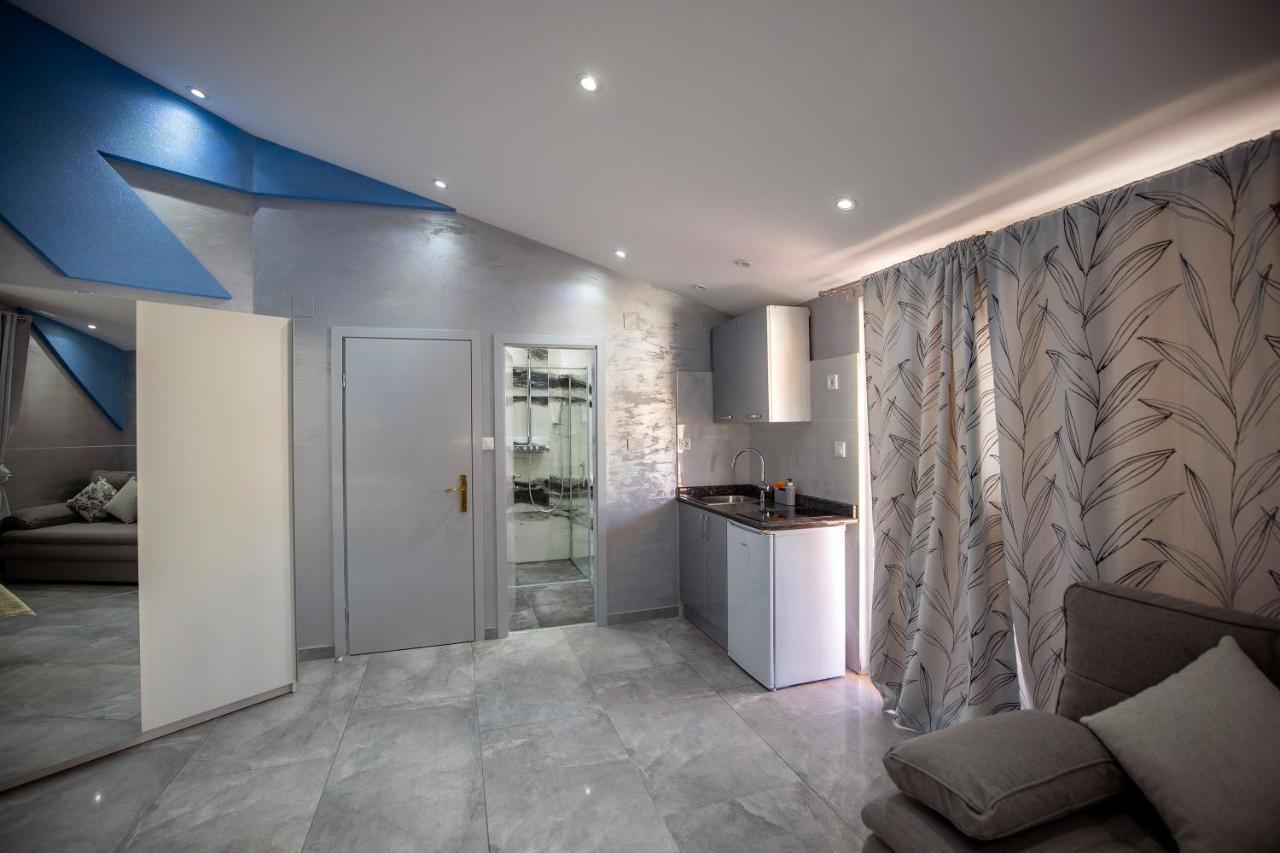 Dani Apartments Grebastica Exterior photo